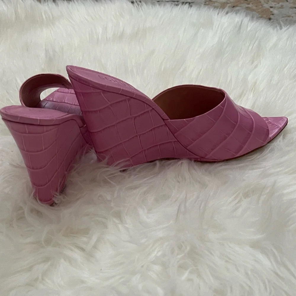 Schutz Pink Slide Wedge Sandals - Picture 2 of 2